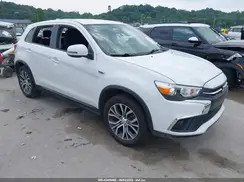 JA4AP3AU4JU005869 2018 MITSUBISHI OUTLANDER