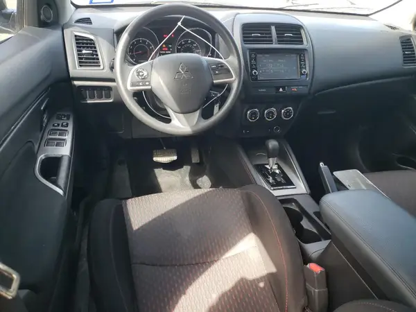 JA4AP3AU4JU009579 2018 MITSUBISHI OUTLANDER - Image 8