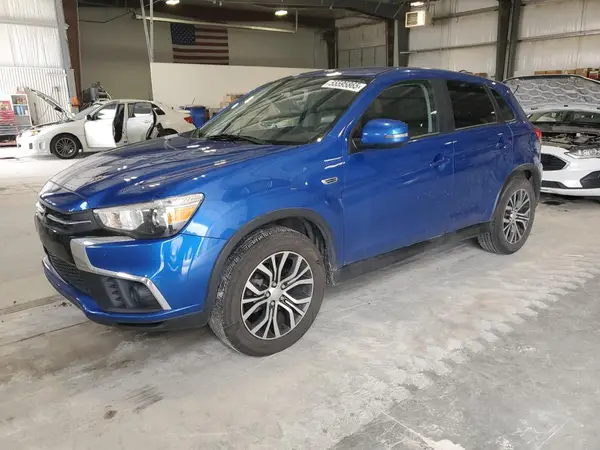 JA4AP3AU4JU016953 2018 MITSUBISHI OUTLANDER - Image 1