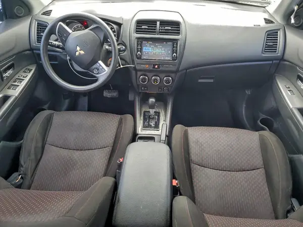 JA4AP3AU4JU021120 2018 MITSUBISHI OUTLANDER - Image 8