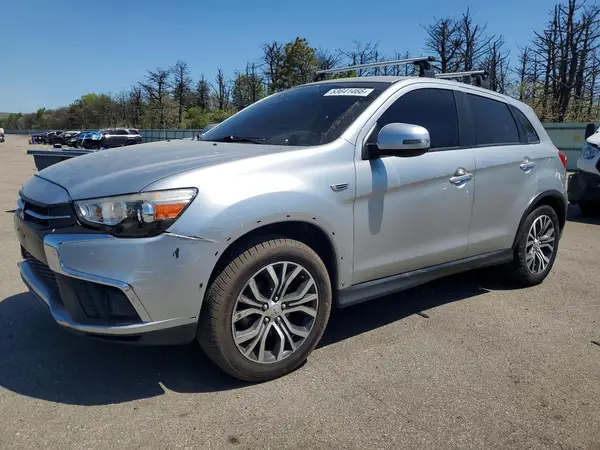 JA4AP3AU4JU021800 2018 MITSUBISHI OUTLANDER - Image 1