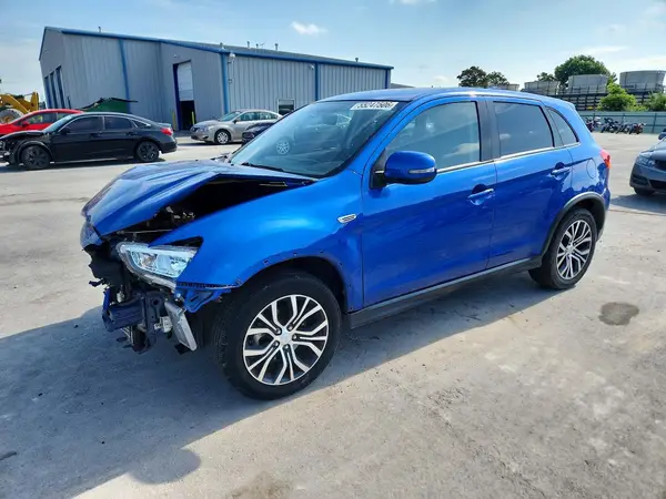 JA4AP3AU4JU021957 2018 MITSUBISHI OUTLANDER - Image 1