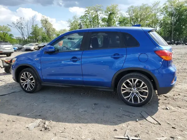 JA4AP3AU4JZ018091 2018 MITSUBISHI OUTLANDER - Image 2