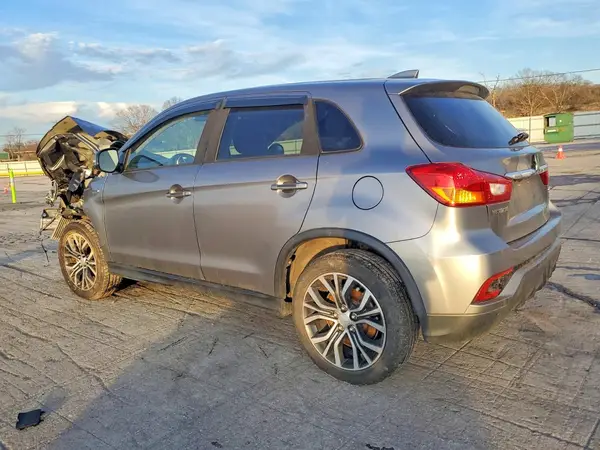 JA4AP3AU4KU003427 2019 MITSUBISHI OUTLANDER - Image 2