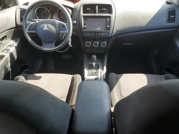 JA4AP3AU4KU004528 2019 MITSUBISHI OUTLANDER - Image 8
