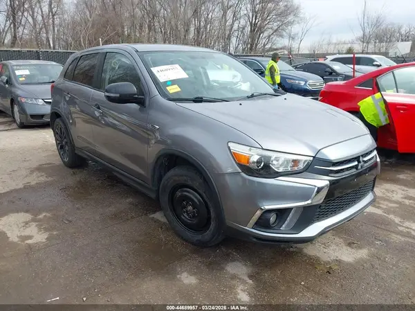 JA4AP3AU4KU009275 2019 MITSUBISHI OUTLANDER - Image 1