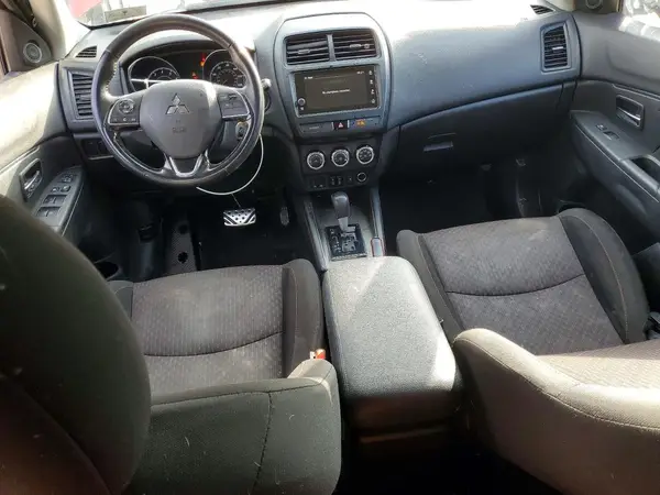 JA4AP3AU4KU013424 2019 MITSUBISHI OUTLANDER - Image 8