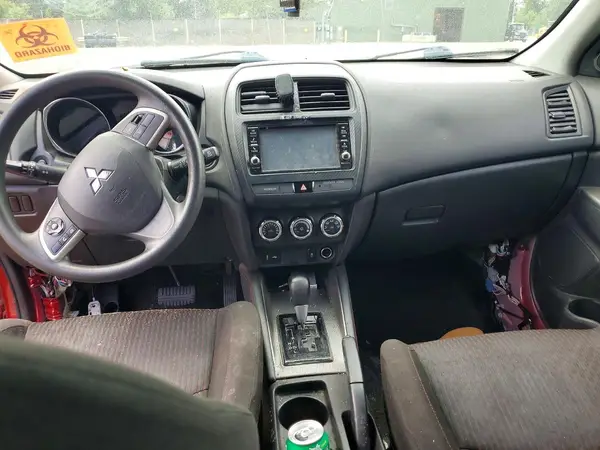 JA4AP3AU4KU018669 2019 MITSUBISHI OUTLANDER - Image 8