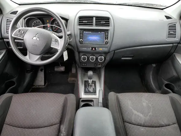 JA4AP3AU4KU020793 2019 MITSUBISHI OUTLANDER - Image 8