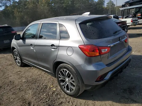 JA4AP3AU4KU028327 2019 MITSUBISHI OUTLANDER - Image 2