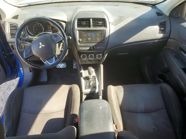 JA4AP3AU4KU030305 2019 MITSUBISHI OUTLANDER - Image 8