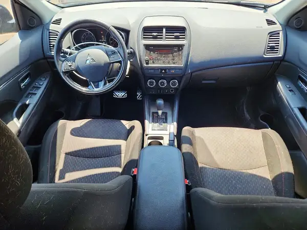 JA4AP3AU4KU030689 2019 MITSUBISHI OUTLANDER - Image 8