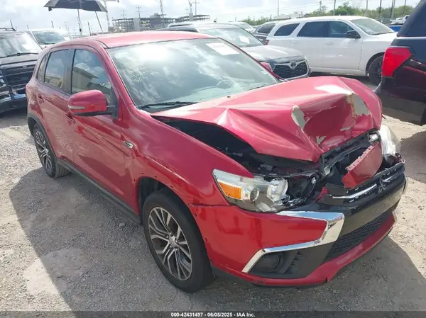 JA4AP3AU4KU031681 2019 MITSUBISHI OUTLANDER - Image 1