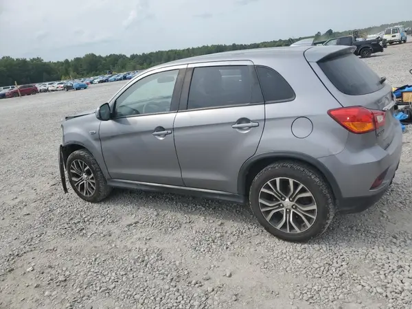 JA4AP3AU4KU032703 2019 MITSUBISHI OUTLANDER - Image 2