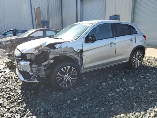 JA4AP3AU4KU033253 2019 MITSUBISHI OUTLANDER - Image 1