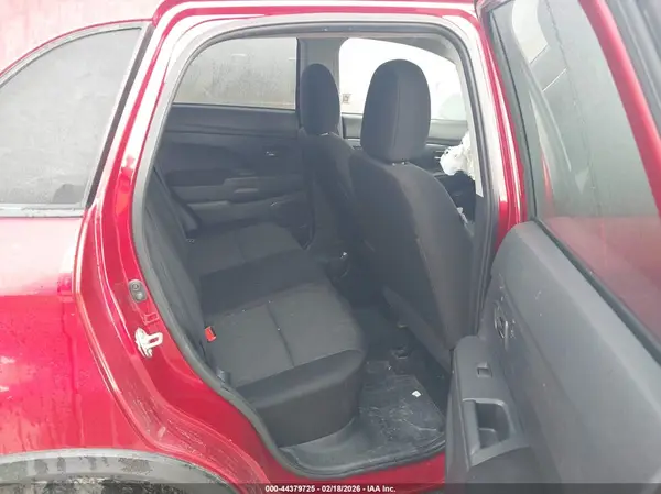 JA4AP3AU4LU001565 2020 MITSUBISHI OUTLANDER - Image 8