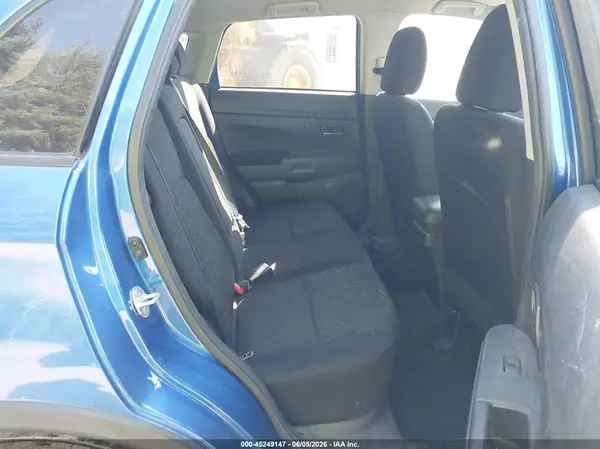 JA4AP3AU4LU002117 2020 MITSUBISHI OUTLANDER - Image 8