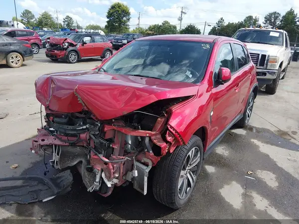 JA4AP3AU4LU005065 2020 MITSUBISHI OUTLANDER - Image 2