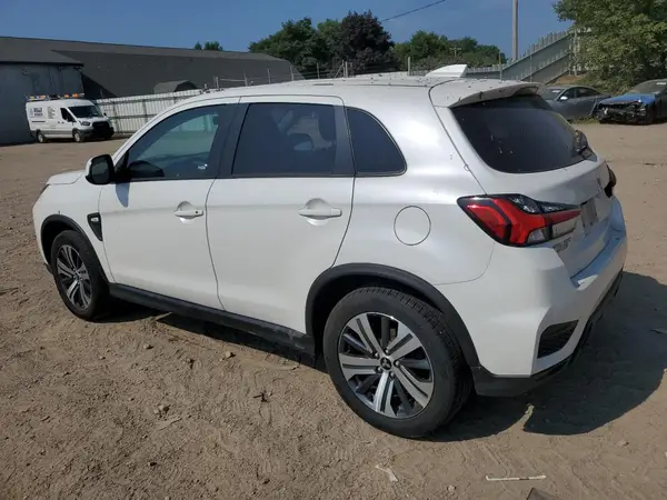 JA4AP3AU4LU005289 2020 MITSUBISHI OUTLANDER - Image 2