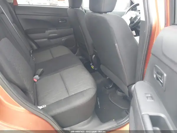 JA4AP3AU4LU005745 2020 MITSUBISHI OUTLANDER - Image 8