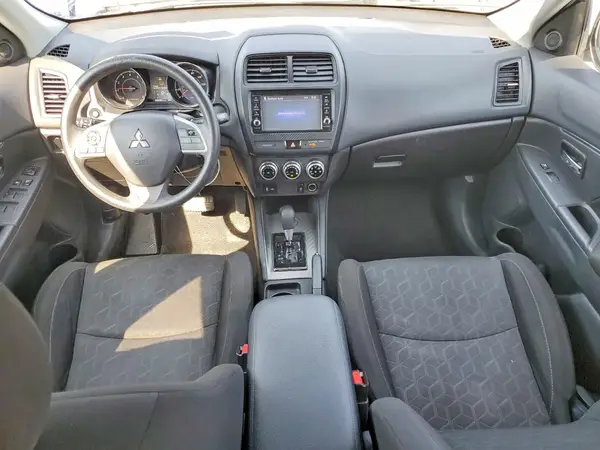 JA4AP3AU4LU009472 2020 MITSUBISHI OUTLANDER - Image 8