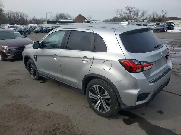 JA4AP3AU4LU013103 2020 MITSUBISHI OUTLANDER - Image 2