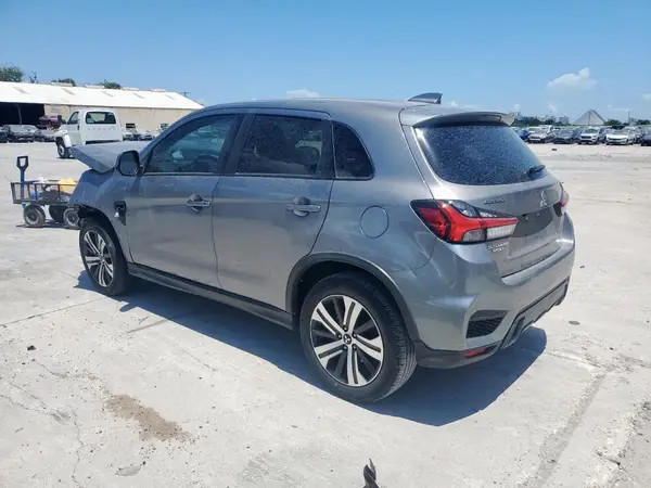 JA4AP3AU4LU016938 2020 MITSUBISHI OUTLANDER - Image 2