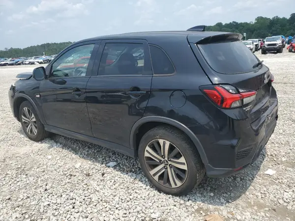 JA4AP3AU4LU017135 2020 MITSUBISHI OUTLANDER - Image 2
