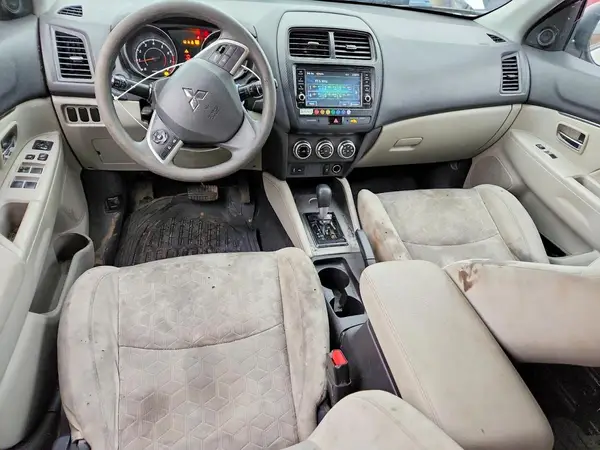 JA4AP3AU4LU020407 2020 MITSUBISHI OUTLANDER - Image 8