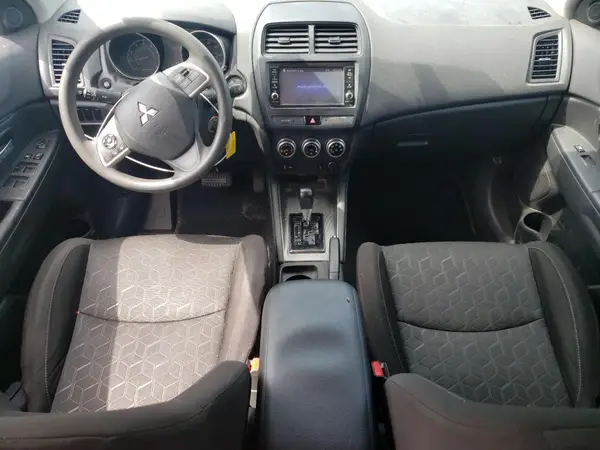 JA4AP3AU4LU021461 2020 MITSUBISHI OUTLANDER - Image 8