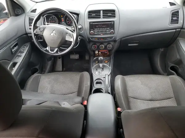JA4AP3AU5GZ025771 2016 MITSUBISHI OUTLANDER - Image 8