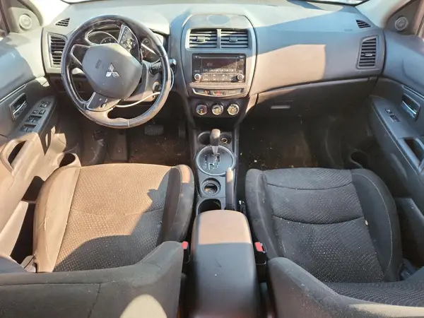 JA4AP3AU5GZ026032 2016 MITSUBISHI OUTLANDER - Image 8