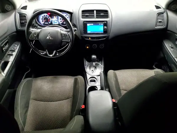 JA4AP3AU5GZ042828 2016 MITSUBISHI OUTLANDER - Image 8