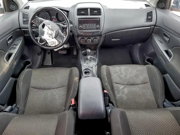 JA4AP3AU5GZ063601 2016 MITSUBISHI OUTLANDER - Image 8