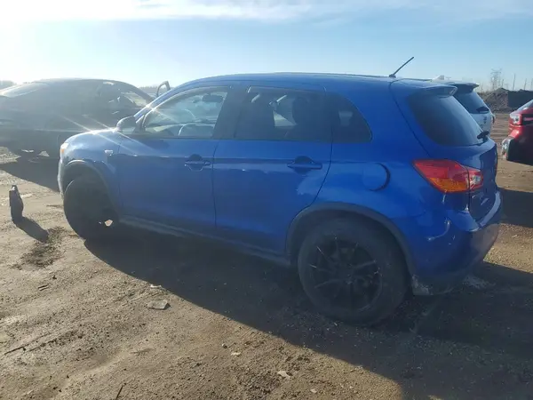 JA4AP3AU5GZ065686 2016 MITSUBISHI OUTLANDER - Image 2