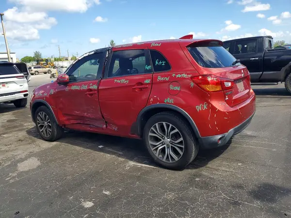 JA4AP3AU5HZ001634 2017 MITSUBISHI OUTLANDER - Image 2