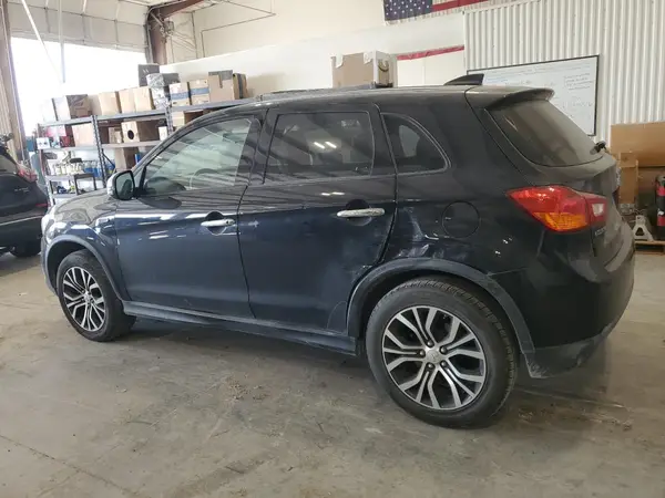 JA4AP3AU5HZ009152 2017 MITSUBISHI OUTLANDER - Image 2