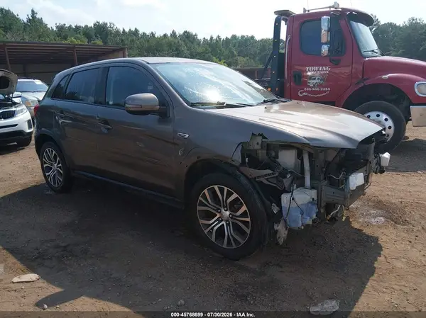 JA4AP3AU5HZ011242 2017 MITSUBISHI OUTLANDER - Image 1