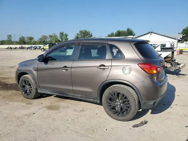 JA4AP3AU5HZ036142 2017 MITSUBISHI OUTLANDER - Image 2
