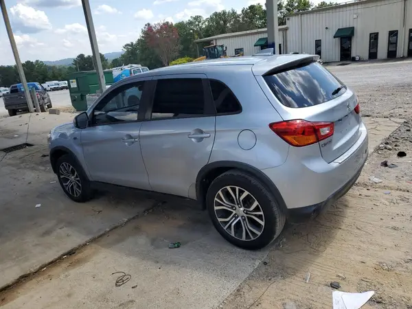 JA4AP3AU5HZ042474 2017 MITSUBISHI OUTLANDER - Image 2