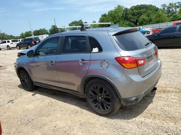 JA4AP3AU5HZ046296 2017 MITSUBISHI OUTLANDER - Image 2