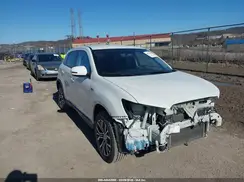JA4AP3AU5HZ059355 2017 MITSUBISHI OUTLANDER