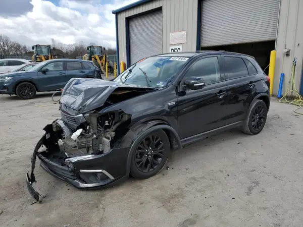 JA4AP3AU5HZ067097 2017 MITSUBISHI OUTLANDER - Image 1