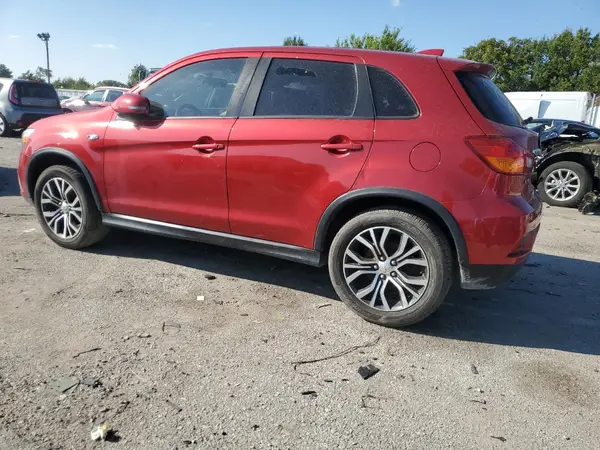 JA4AP3AU5JU002575 2018 MITSUBISHI OUTLANDER - Image 2