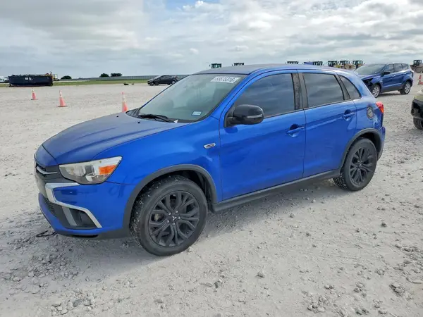 JA4AP3AU5JU013222 2018 MITSUBISHI OUTLANDER - Image 1