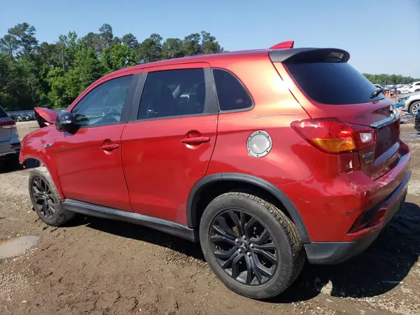 JA4AP3AU5JU014502 2018 MITSUBISHI OUTLANDER - Image 2