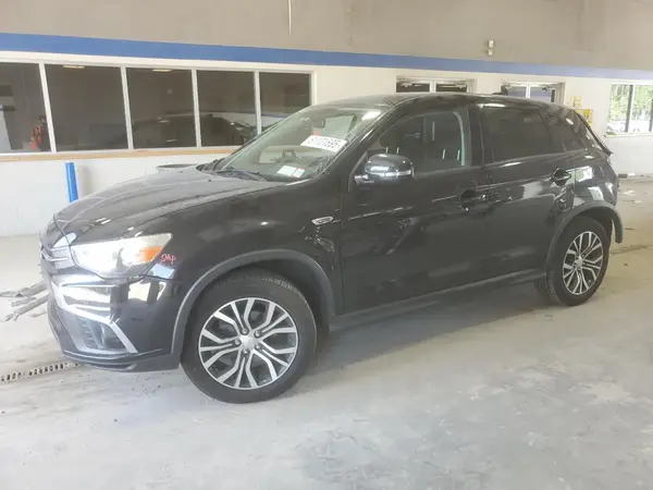 JA4AP3AU5JU016492 2018 MITSUBISHI OUTLANDER - Image 1