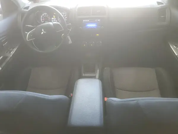 JA4AP3AU5JU016492 2018 MITSUBISHI OUTLANDER - Image 8