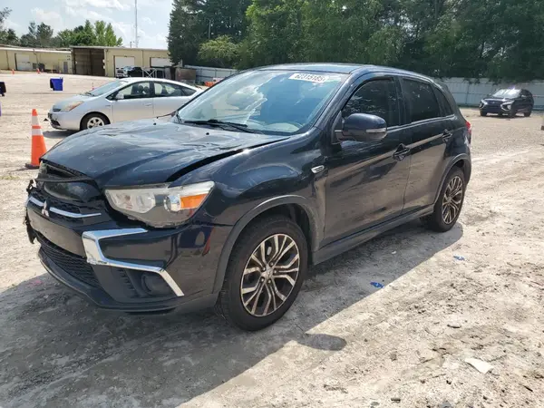 JA4AP3AU5JZ000795 2018 MITSUBISHI OUTLANDER - Image 1
