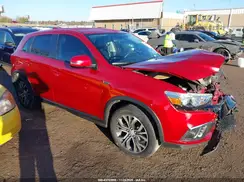 JA4AP3AU5JZ031996 2018 MITSUBISHI OUTLANDER